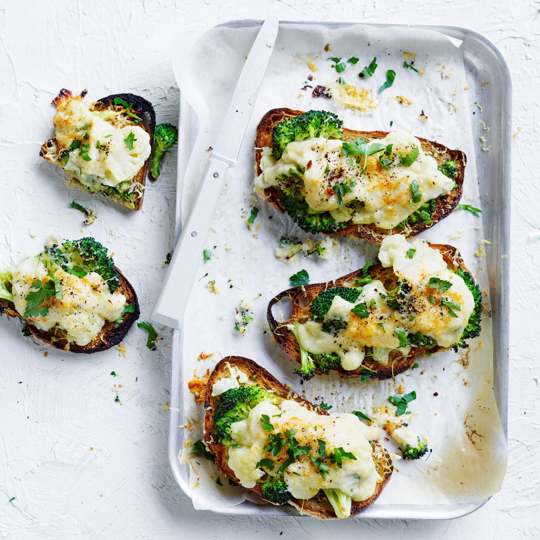 Cheesey Cauliflower Toasts